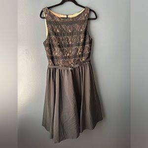 🖤 NWOT Jessica Howard Banded Bodice Lace Top with Rhinestone Belt Dress size 14